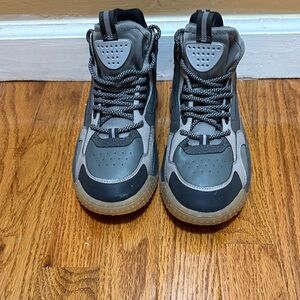 Zara Kids High-Top Sneakers - Black and Gray